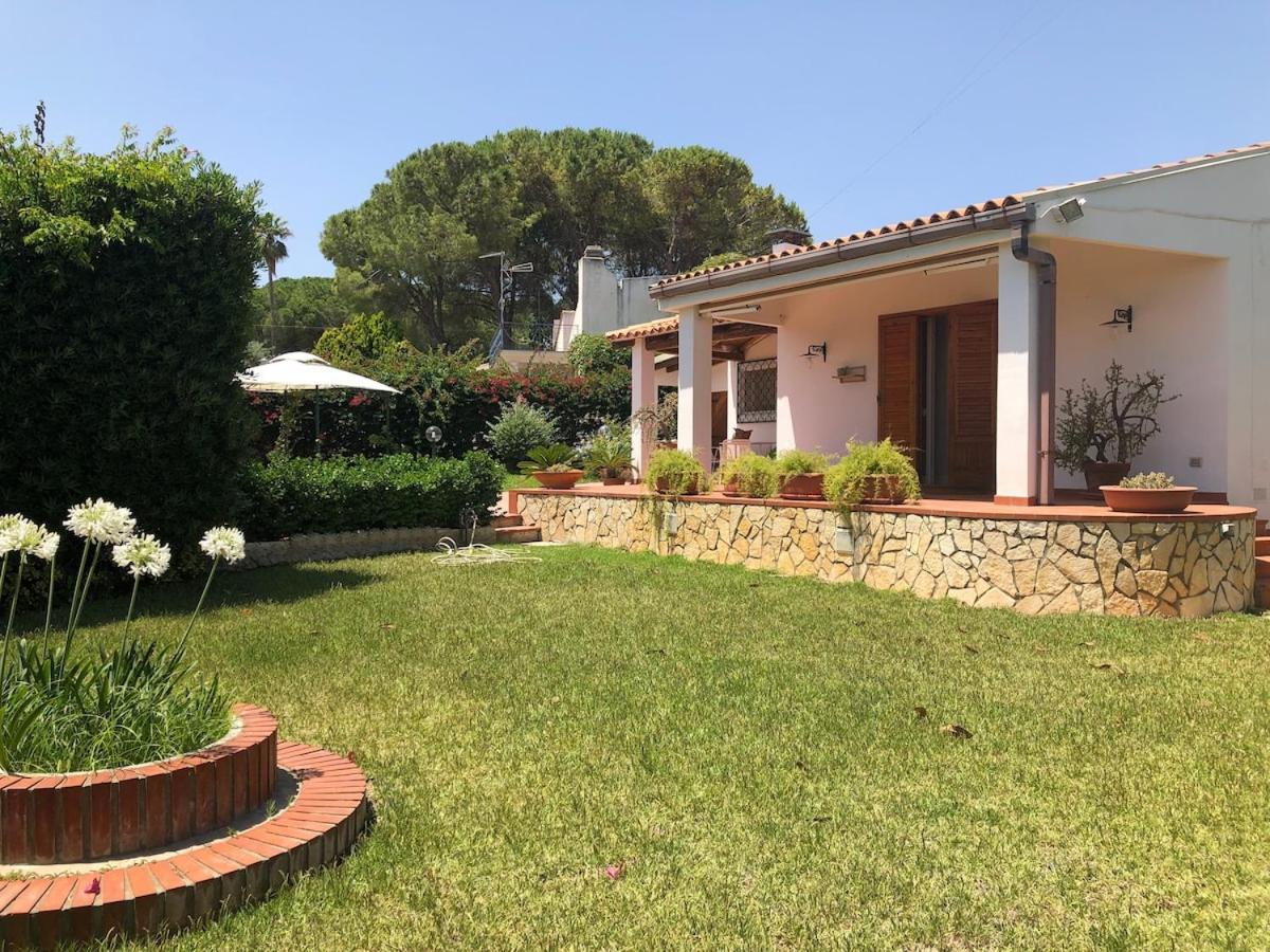 Le Tre Palme Villa Fontane Bianche Kültér fotó