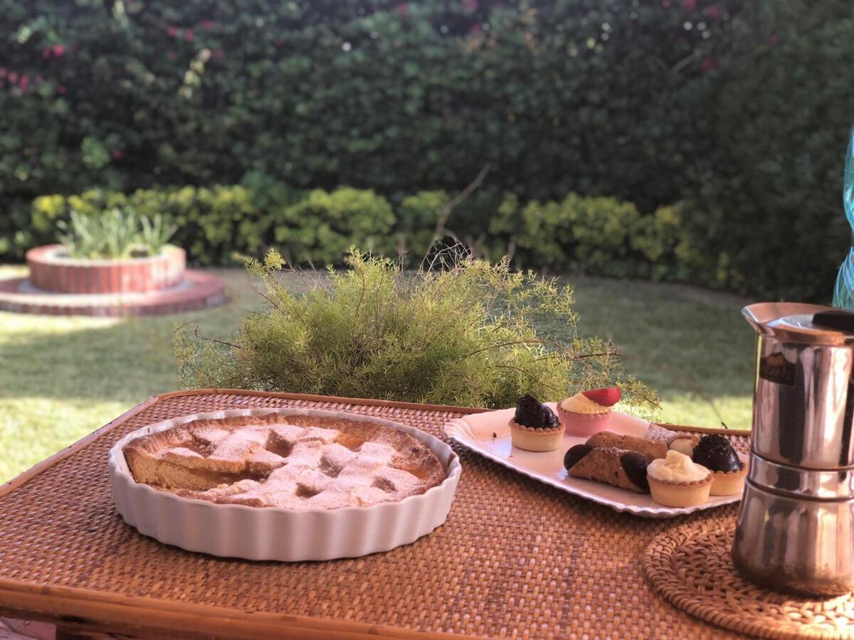Le Tre Palme Villa Fontane Bianche Kültér fotó